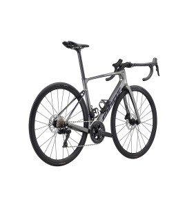 2024 Giant Defy Advanced 1 Road Bike 2024 Giant Defy Advanced 1 Road Bike