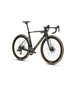 2025 Argon 18 SUM Pro SRAM Red AXS - Road Bike 2025 Argon 18 SUM Pro SRAM Red AXS - Road Bike